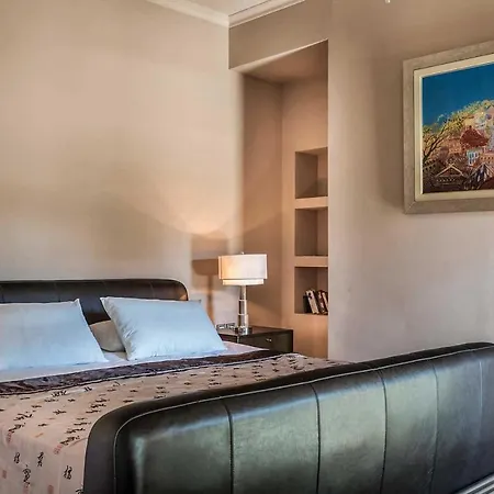 Kato Sleeps 8 With Pool Air Con And Wifi * Katelios